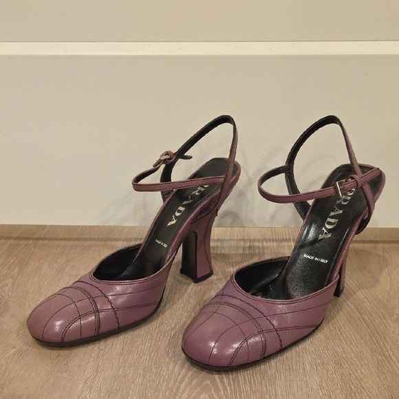 Prada Shoes - Prada Capretto Fume Petalo Decorative Stitch Mary Jane Pump Chunky Flair Heel